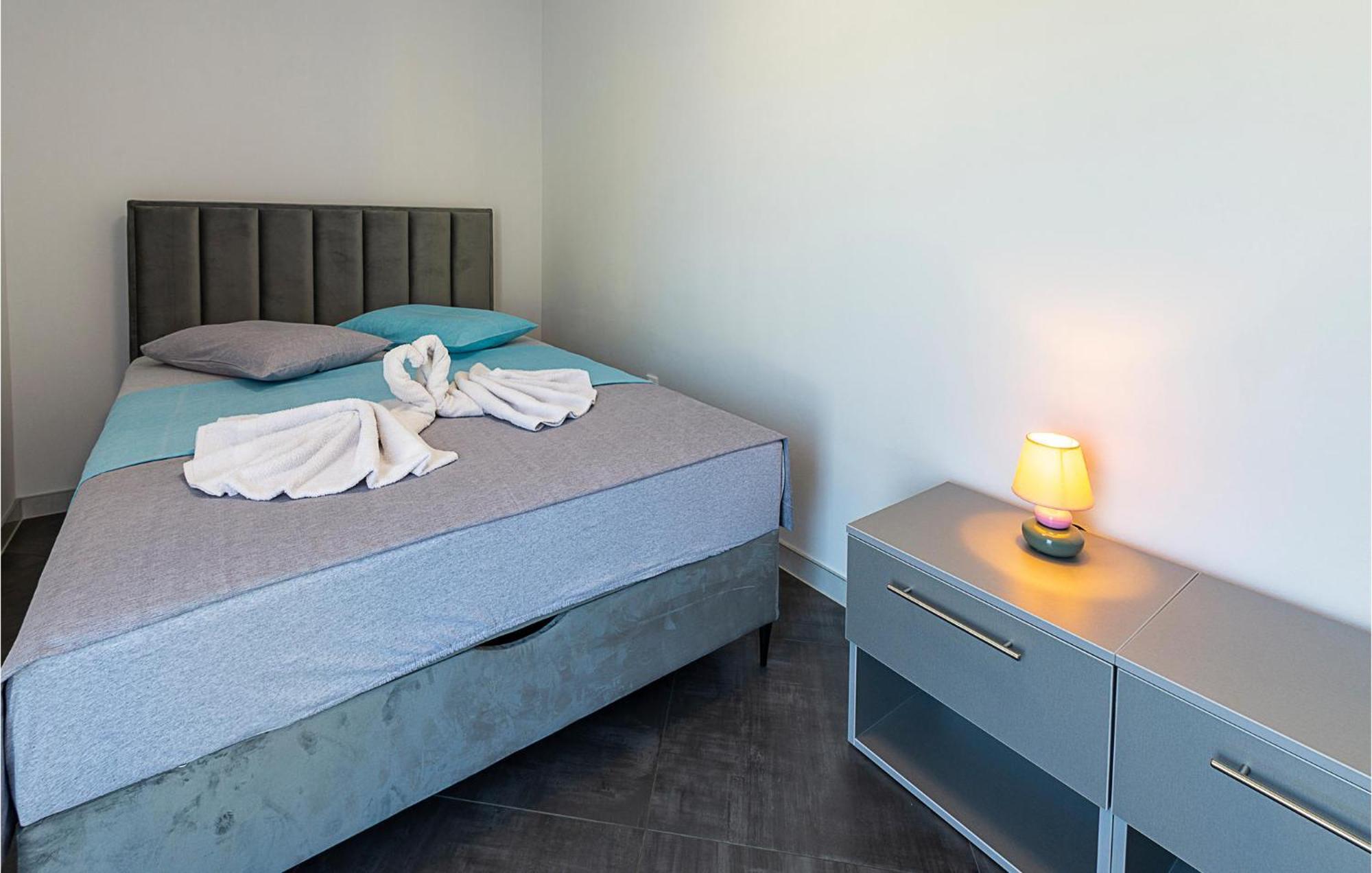 Stunning In With Wifi Apartment *