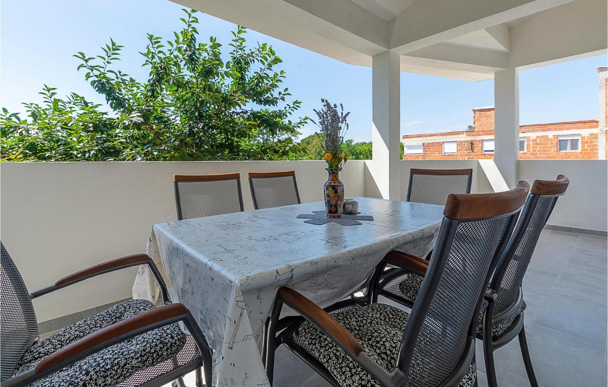 Apartment Stunning In With Wifi *